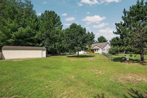 A home in Clam Lake Twp