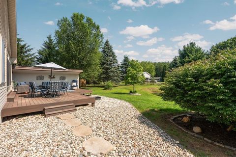 A home in Clam Lake Twp