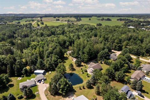 A home in Clam Lake Twp