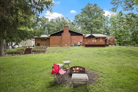 A home in Waterford Twp