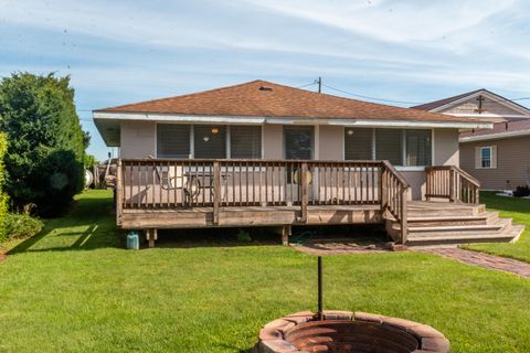 A home in Volinia Twp