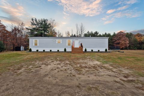 A home in Ellington Twp