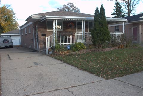 A home in Dearborn Heights