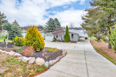 A home in Somerset Twp