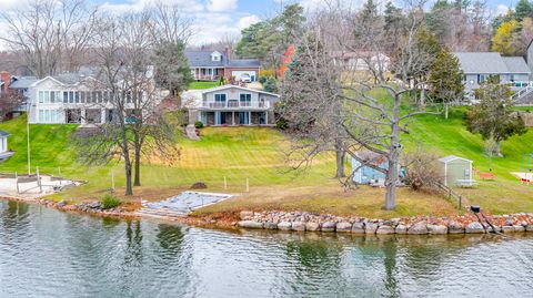 A home in Somerset Twp