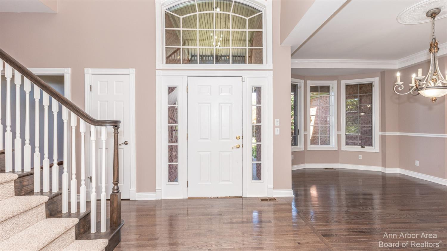 1819 Brookview Drive