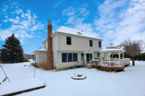 A home in Green Oak Twp