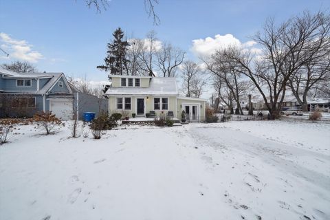 A home in Waterford Twp