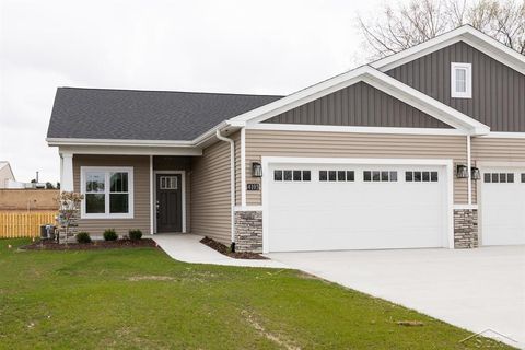 A home in Saginaw Twp