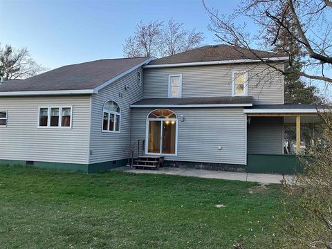 A home in Kalkaska Twp