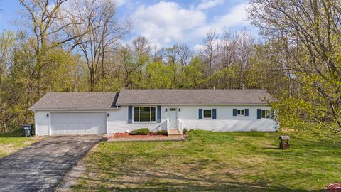 A home in South Haven Twp