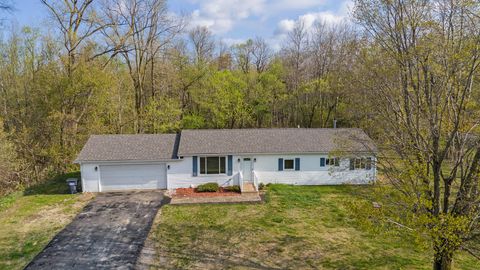 A home in South Haven Twp