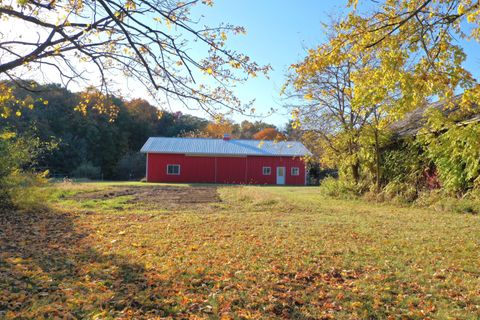 A home in Oregon Twp