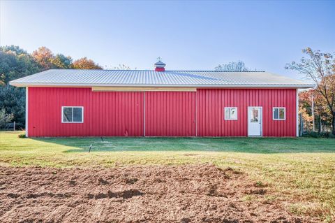 A home in Oregon Twp