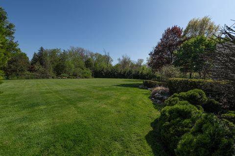 A home in Bloomfield Hills