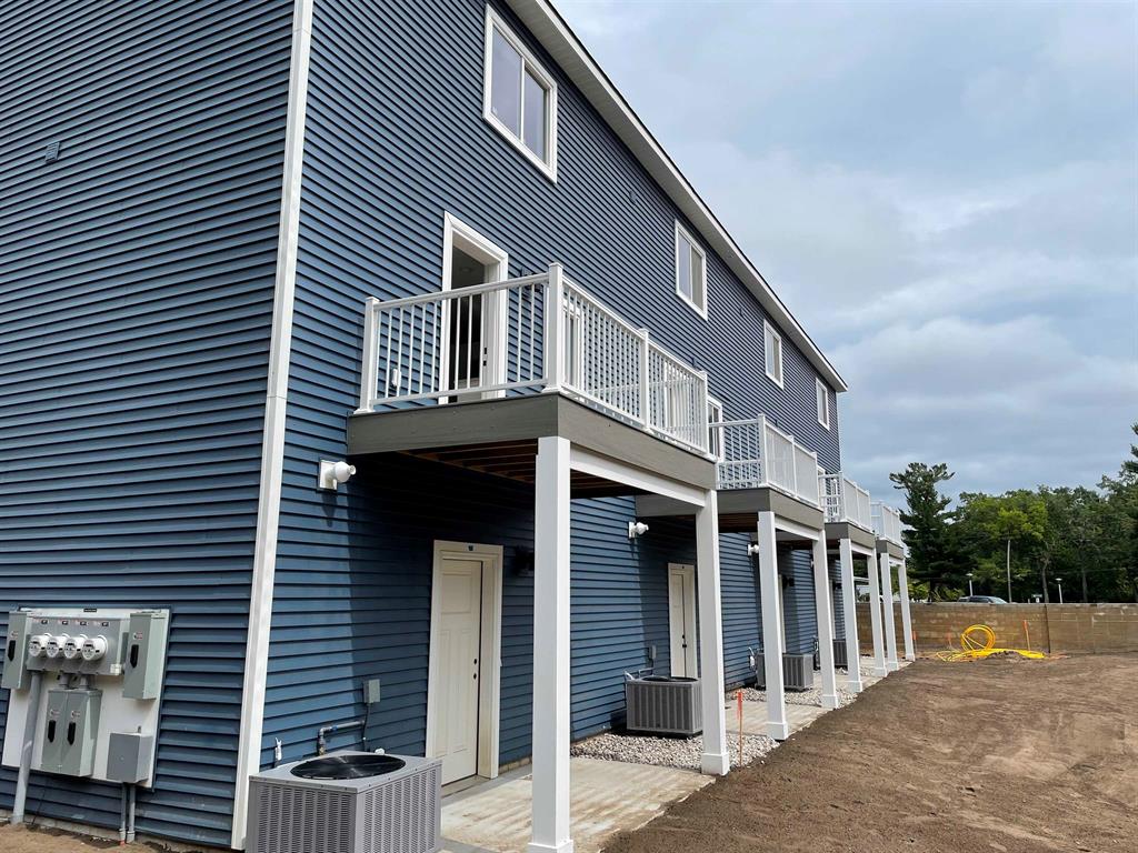 View Traverse City, MI 49686 condo