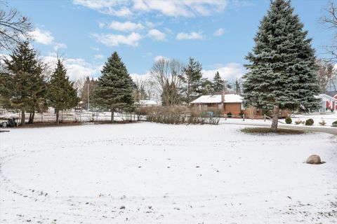 A home in Commerce Twp