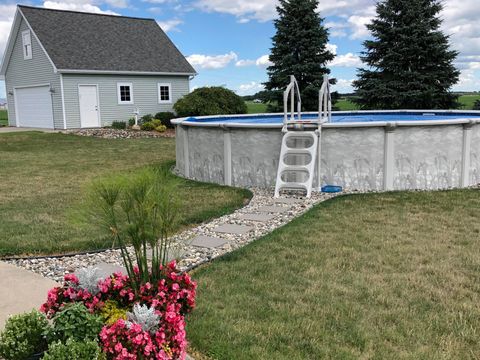 A home in Blumfield Twp