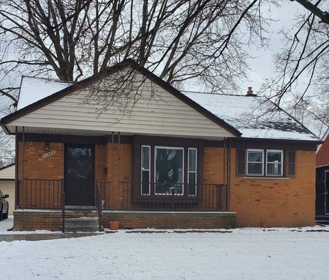 A home in LincolnParkCity_Wayne