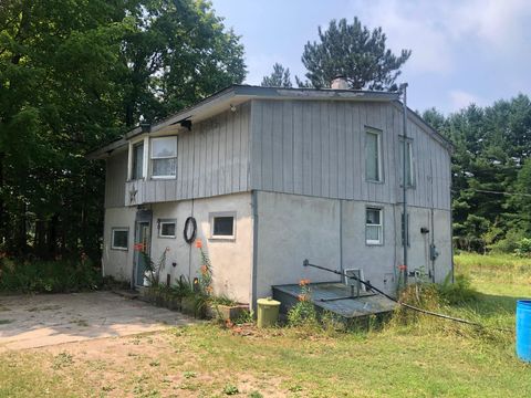 A home in Onekama Twp