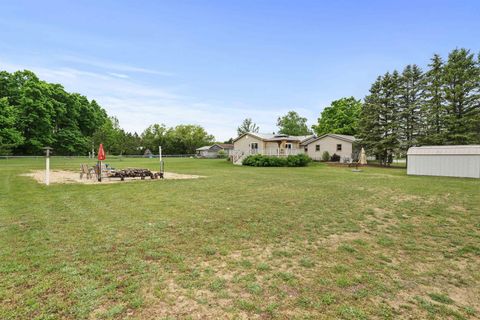 A home in Long Lake Twp