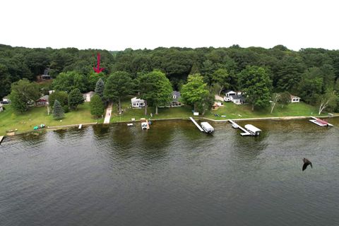 A home in Benona Twp