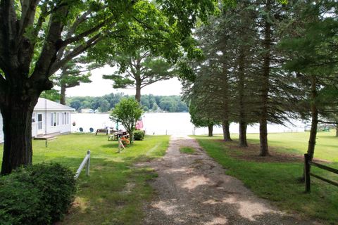 A home in Benona Twp