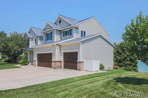 A home in Allendale Twp