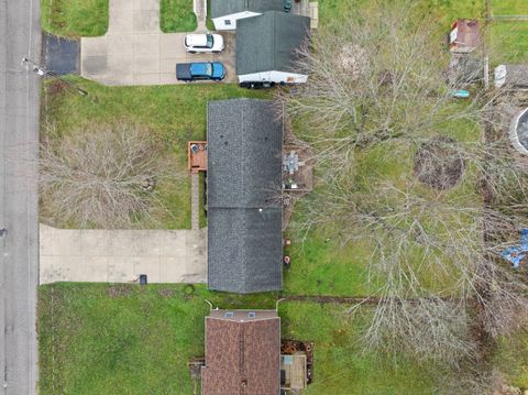 A home in Davison Twp