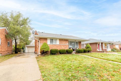 A home in Dearborn Heights