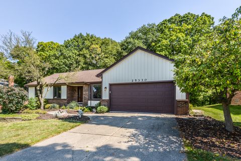 A home in Farmington Hills