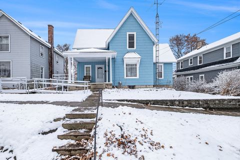 A home in Durand