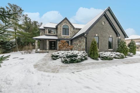 A home in Green Oak Twp