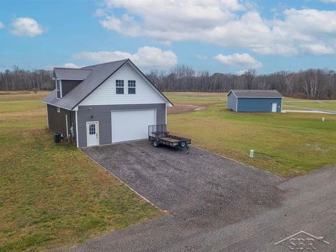 A home in Hope Twp