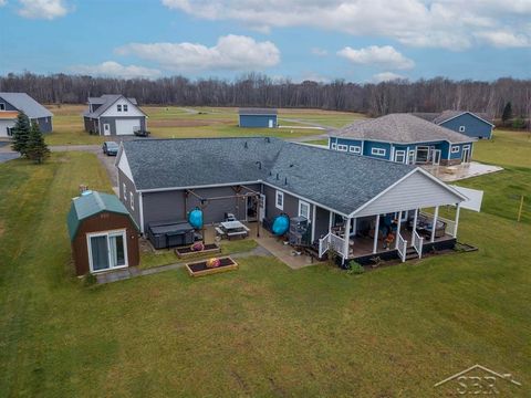 A home in Hope Twp