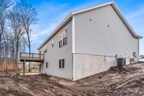 A home in Fruitport Twp