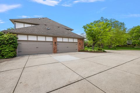 A home in Bloomfield Hills