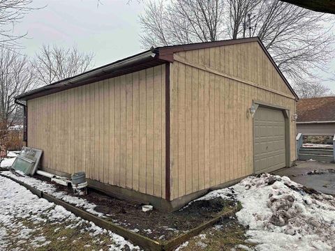 A home in Chesaning Vlg