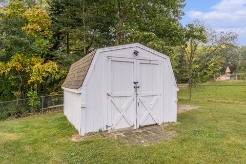 A home in Pennfield Twp