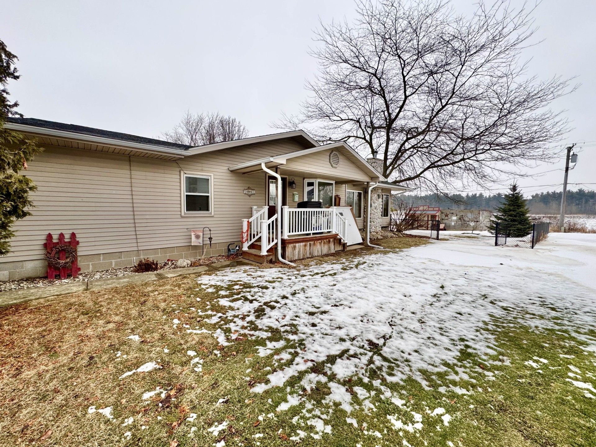Listing image 4