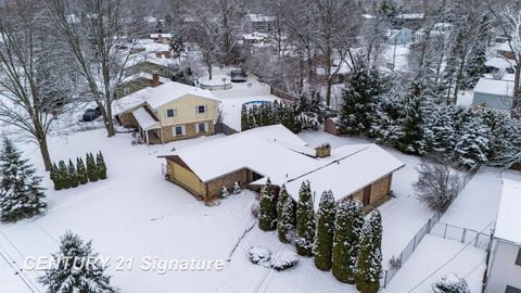 A home in Saginaw Twp