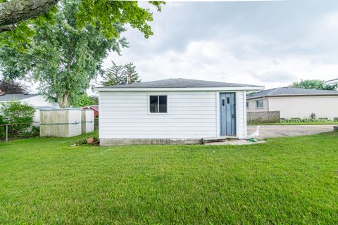 A home in Livonia