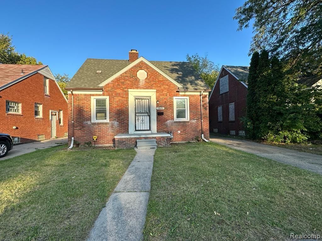 listing image 0