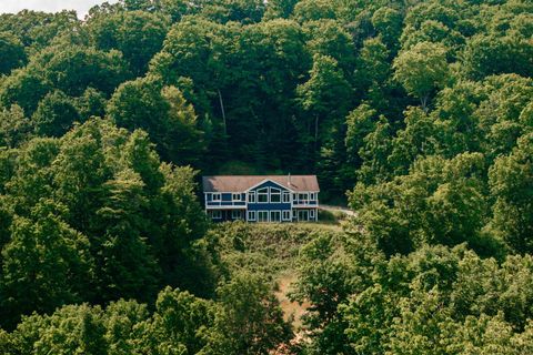 A home in Elmwood Twp