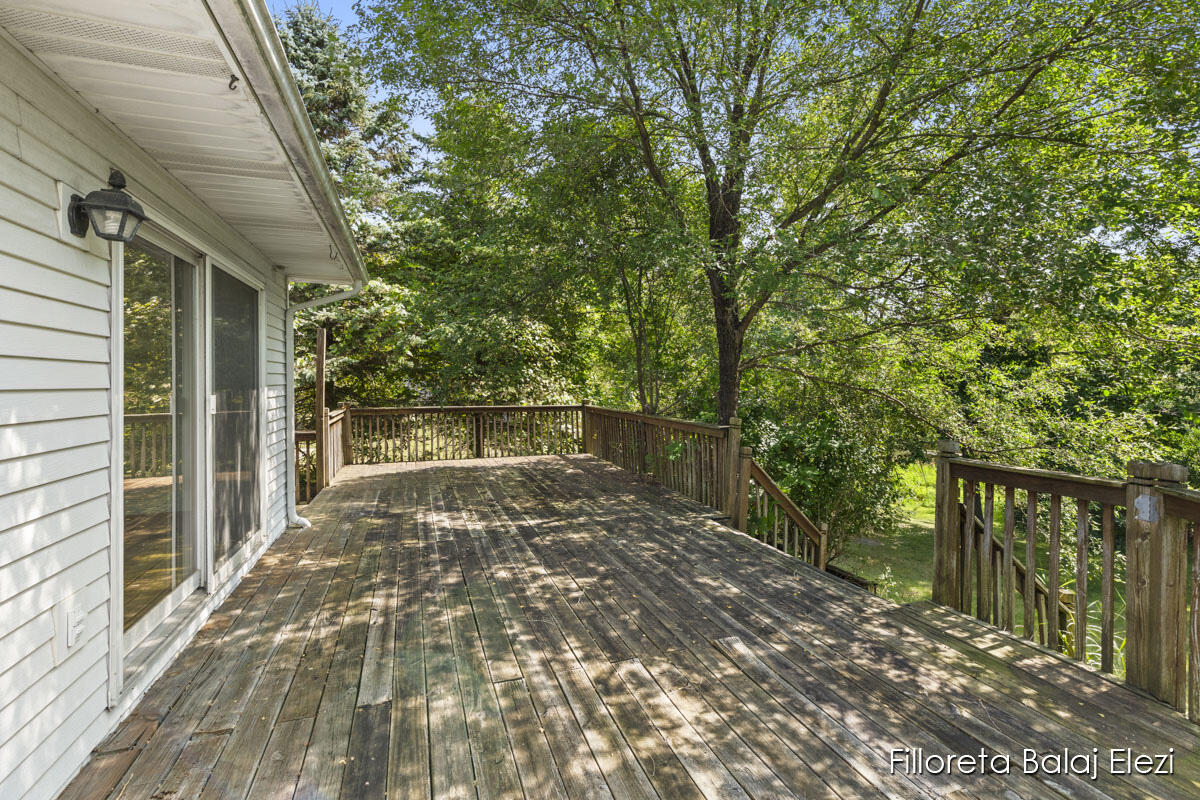 Photo 17 of 20 of 8815 Hebert Drive house