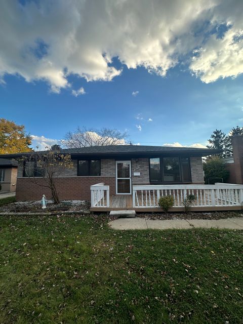 A home in Warren