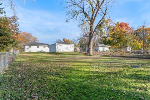 A home in Ypsilanti Twp