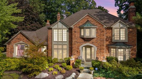 A home in Bloomfield Twp