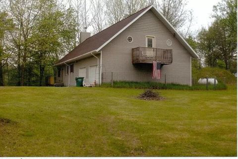 A home in Porter Twp