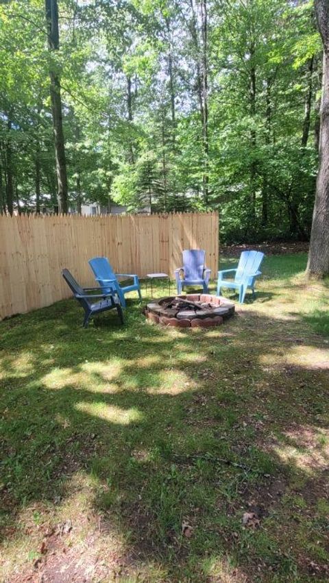 A home in Roscommon Twp